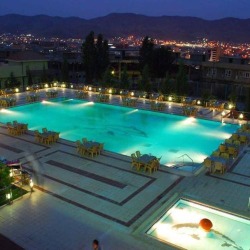 33963840_2000872466598591_1073892822165225472_n